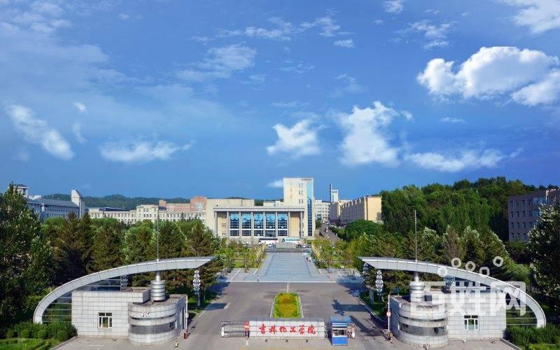 吉林，松花江畔的璀璨明珠与古今交融的韵味