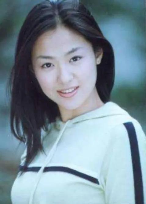 冰封雪飘中的黑龙江，绿色明珠璀璨映雪域